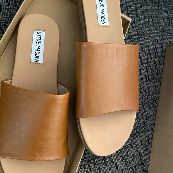 Steve Madden Karolyn Sandal - Picture 5 of 6